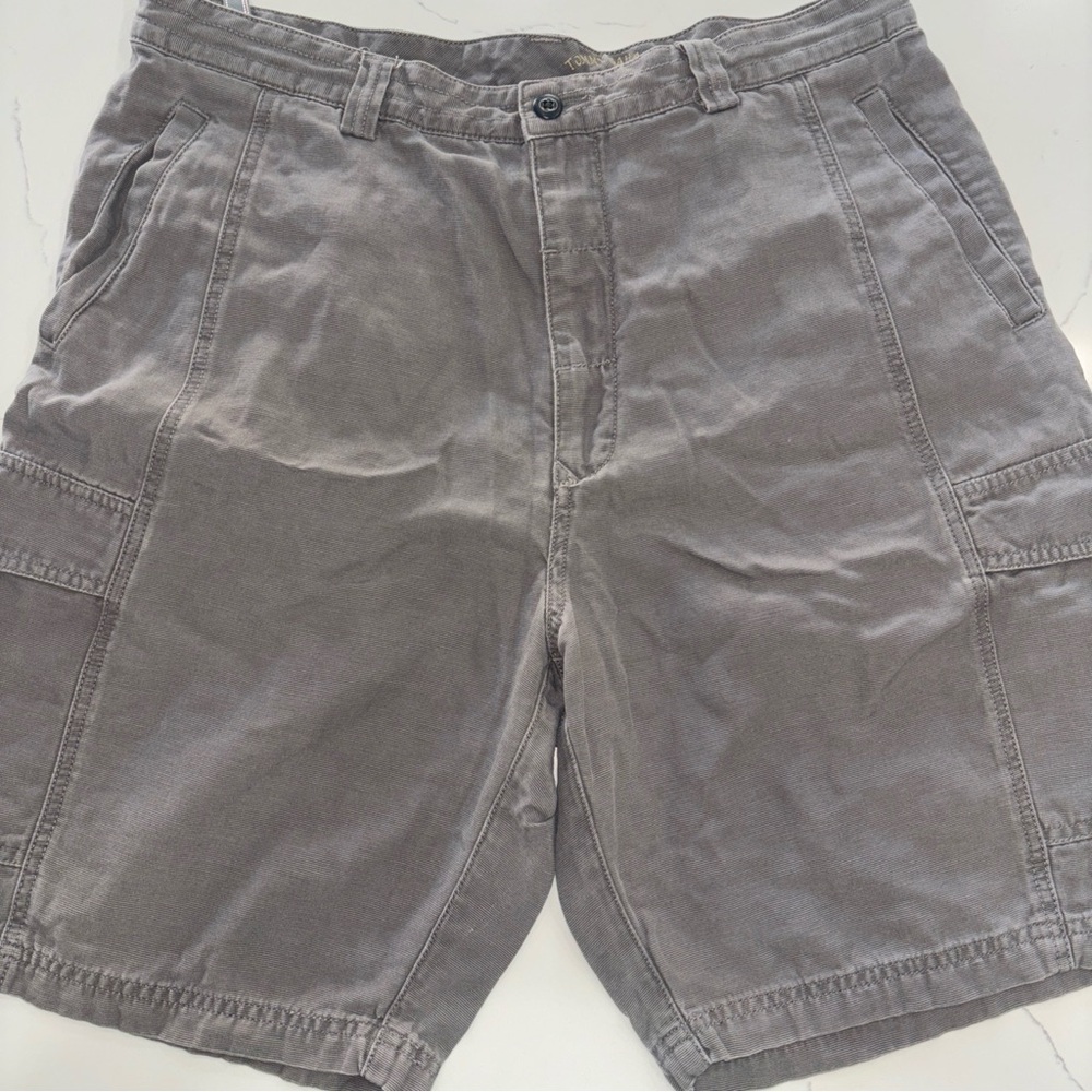 Tommy Bahamas Relax Cargo Shorts Gray Size 38